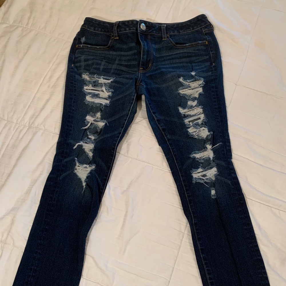 AE Distressed Jeggings